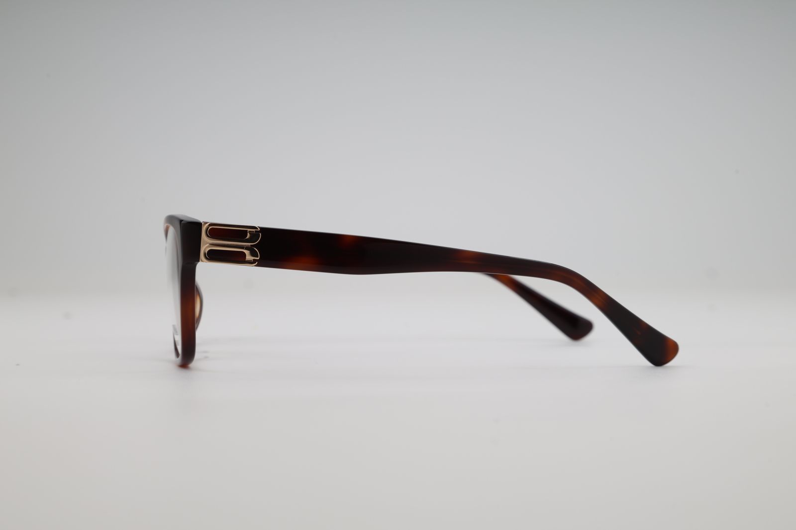 Donna 1030, C4