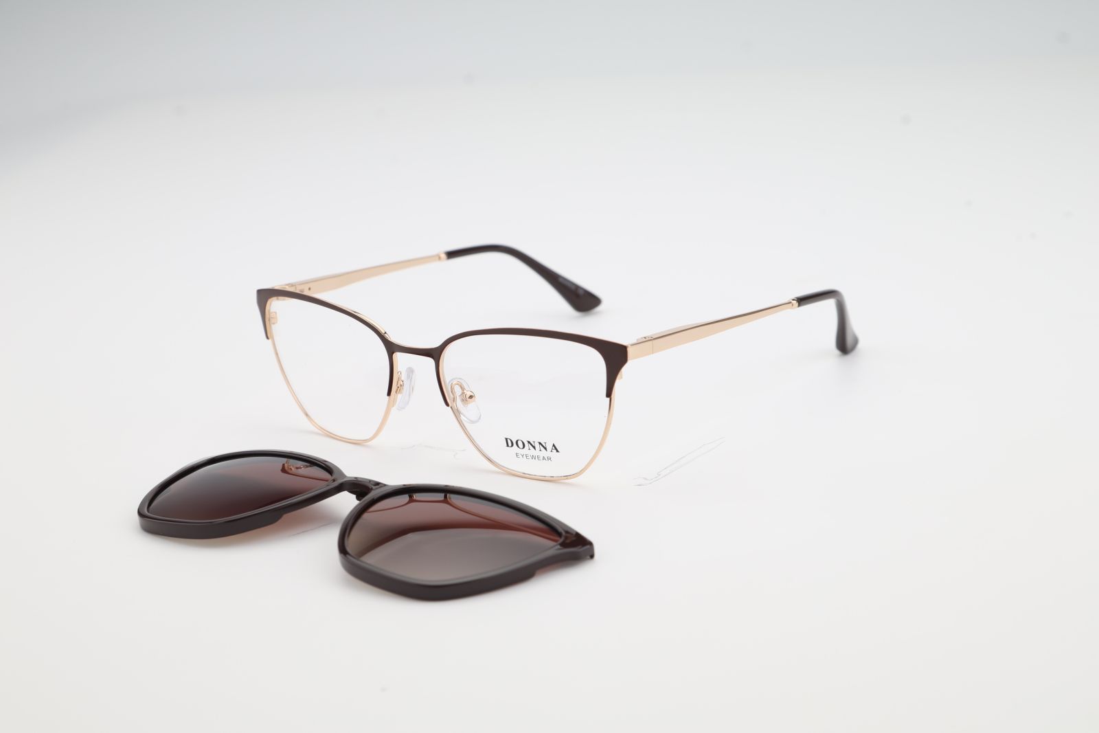 Donna 3206, C2