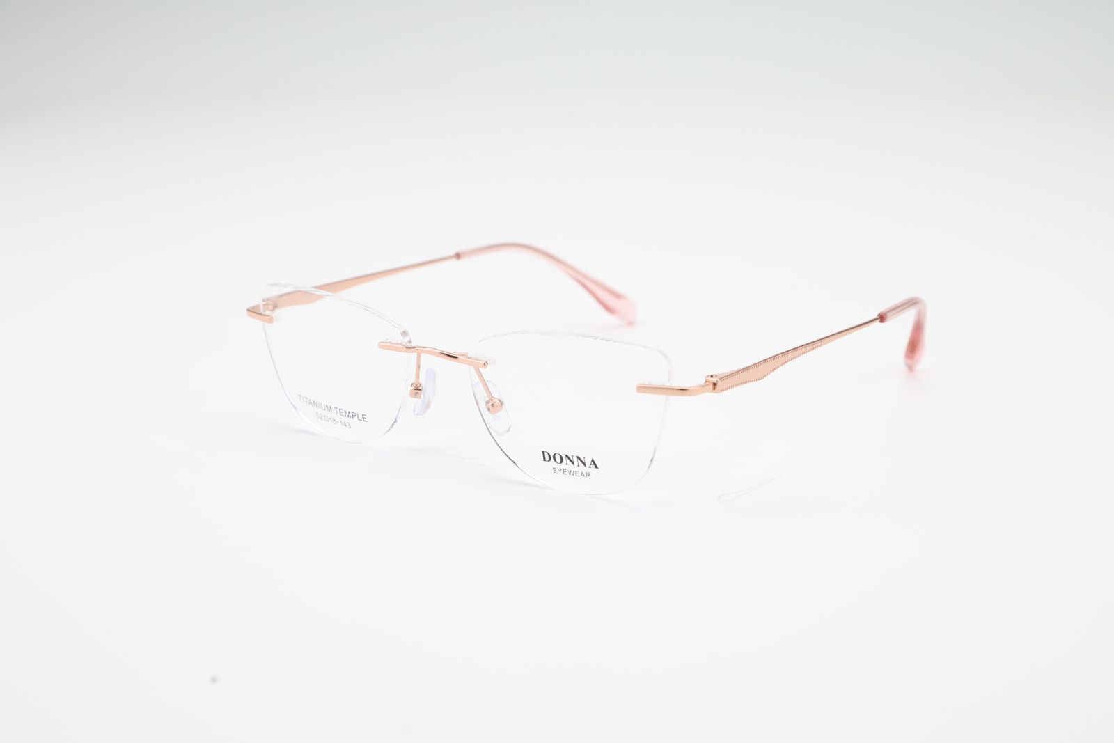 Donna 7010, C3