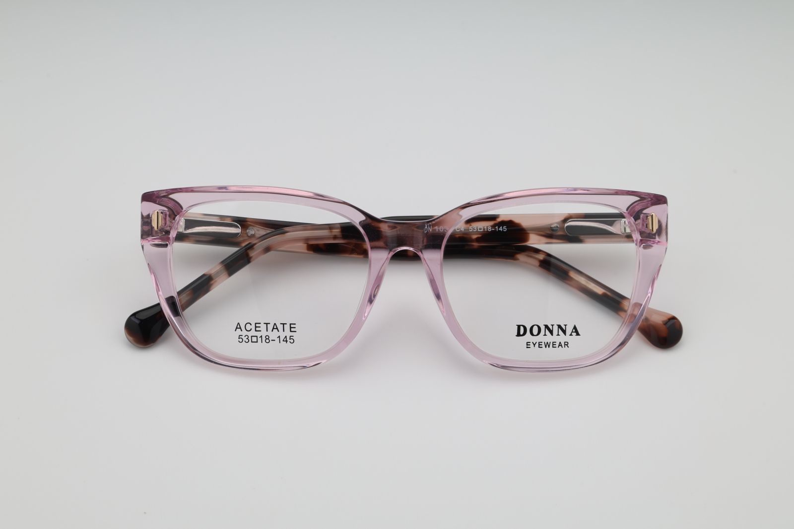 Donna 1033, C4
