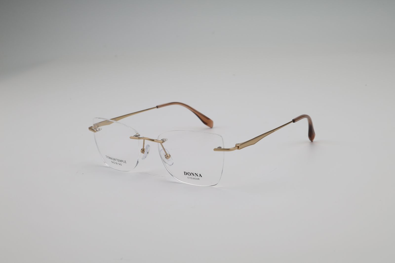 Donna 7009, C2