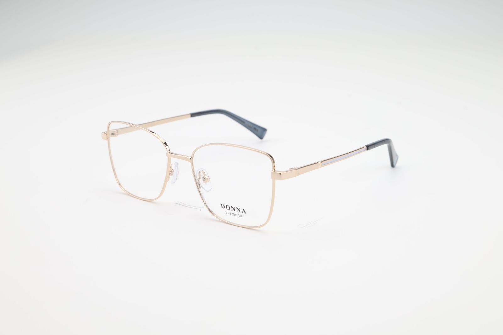 Donna 3181, C3