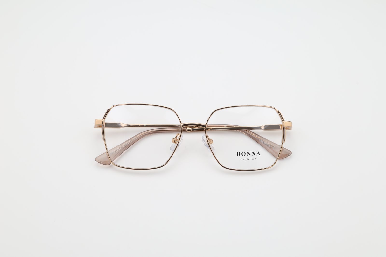 Donna 3179, C3
