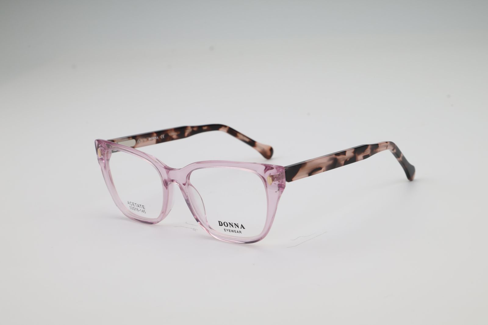 Donna 1033, C4