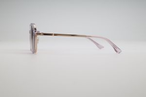 Donna 3204, C3