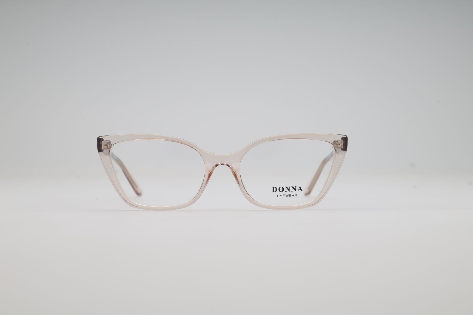 Donna 3213, C2