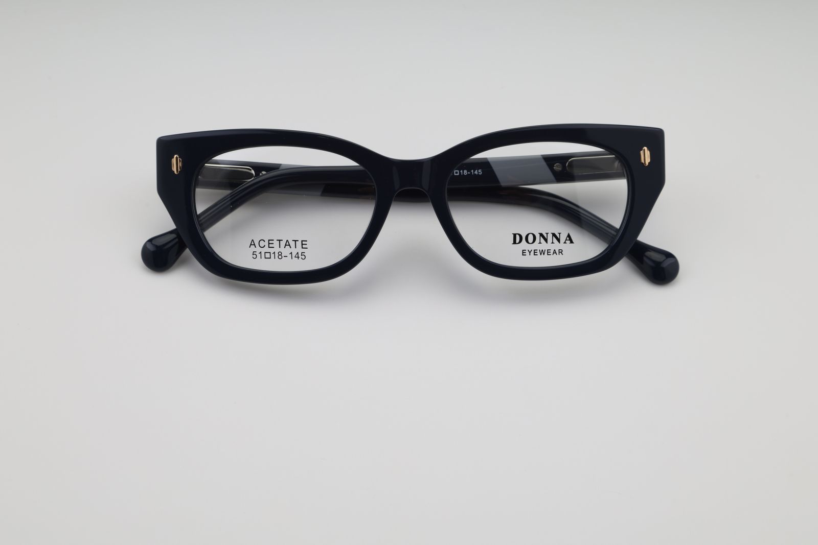Donna 1034, C3