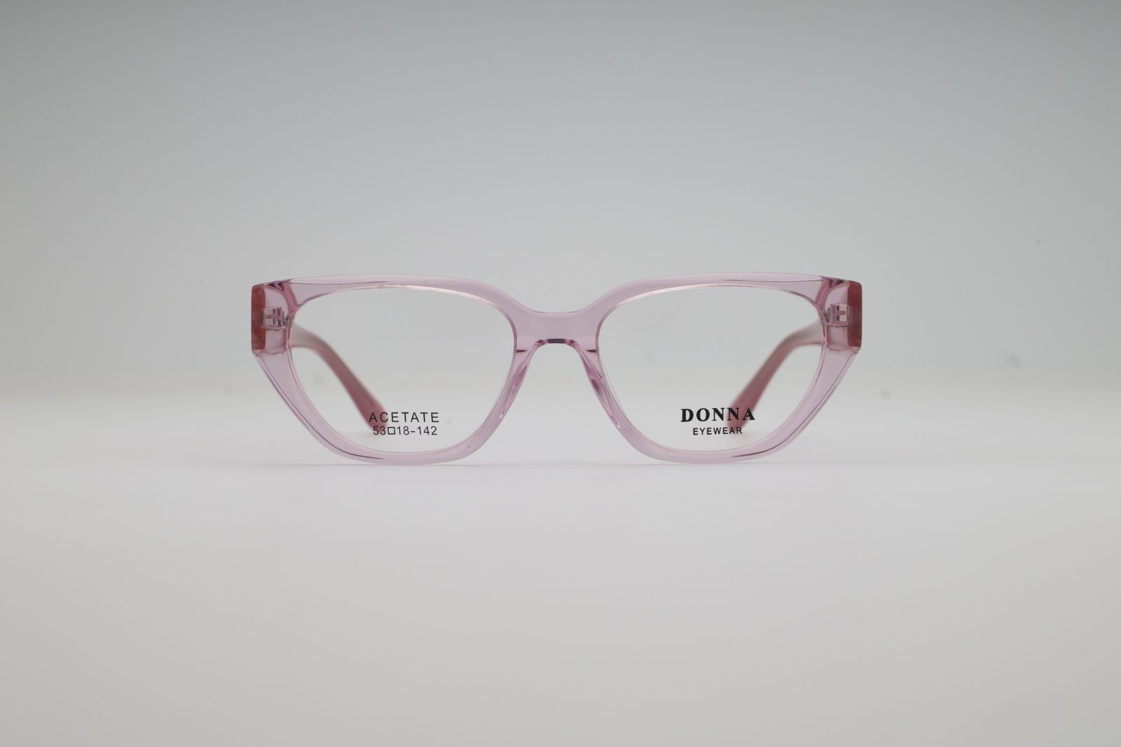 Donna 1039, C4