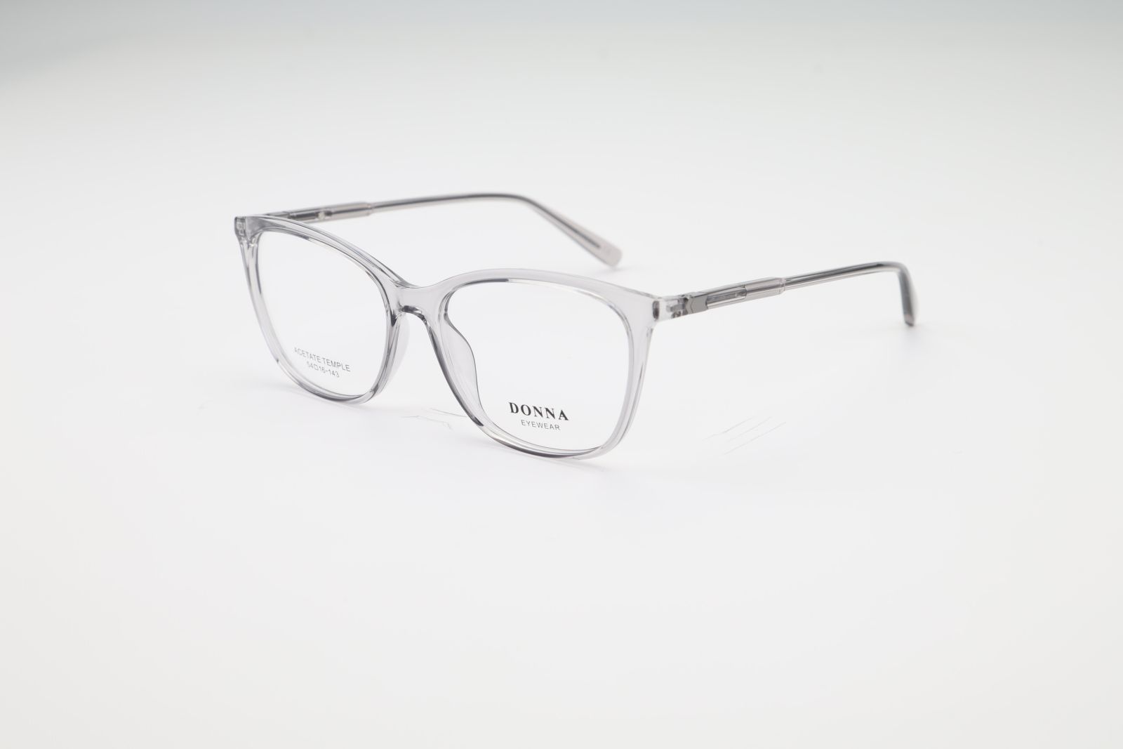 Donna 3153, C3