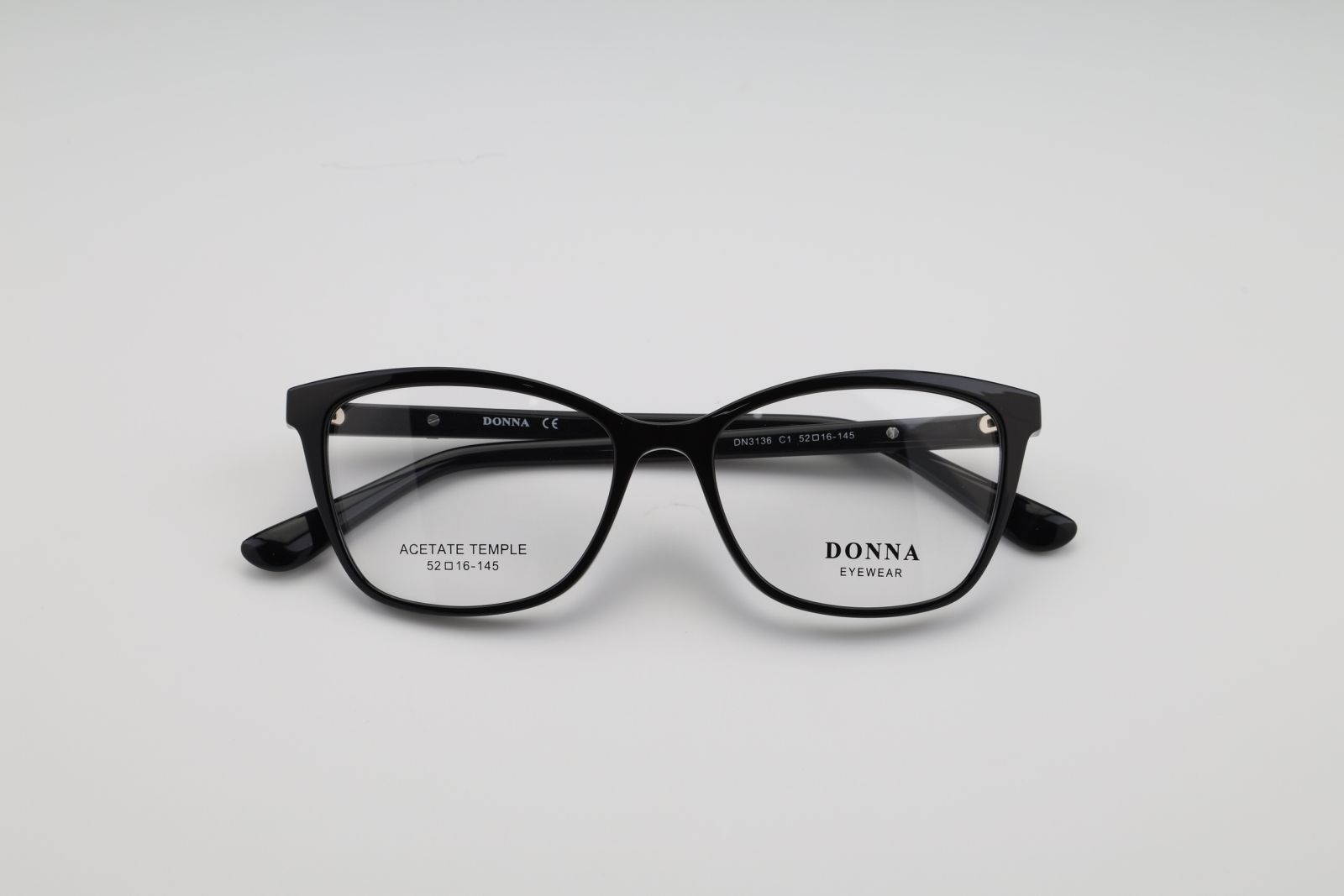 Donna 3136, C1