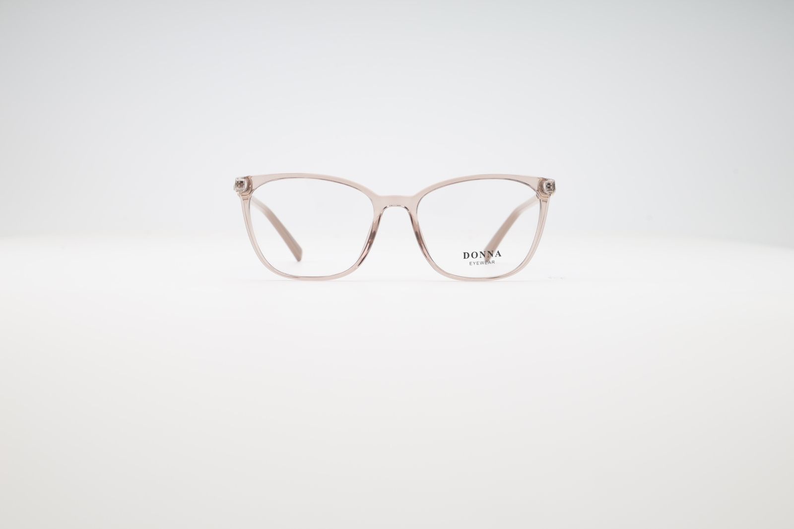 Donna 3151, C3