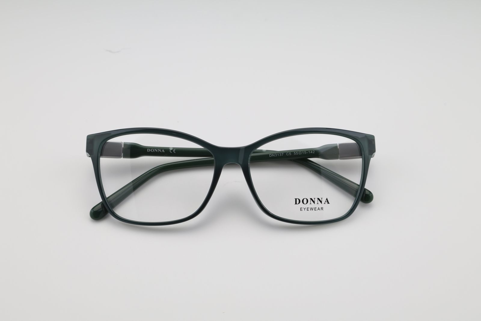 Donna 3137, C5