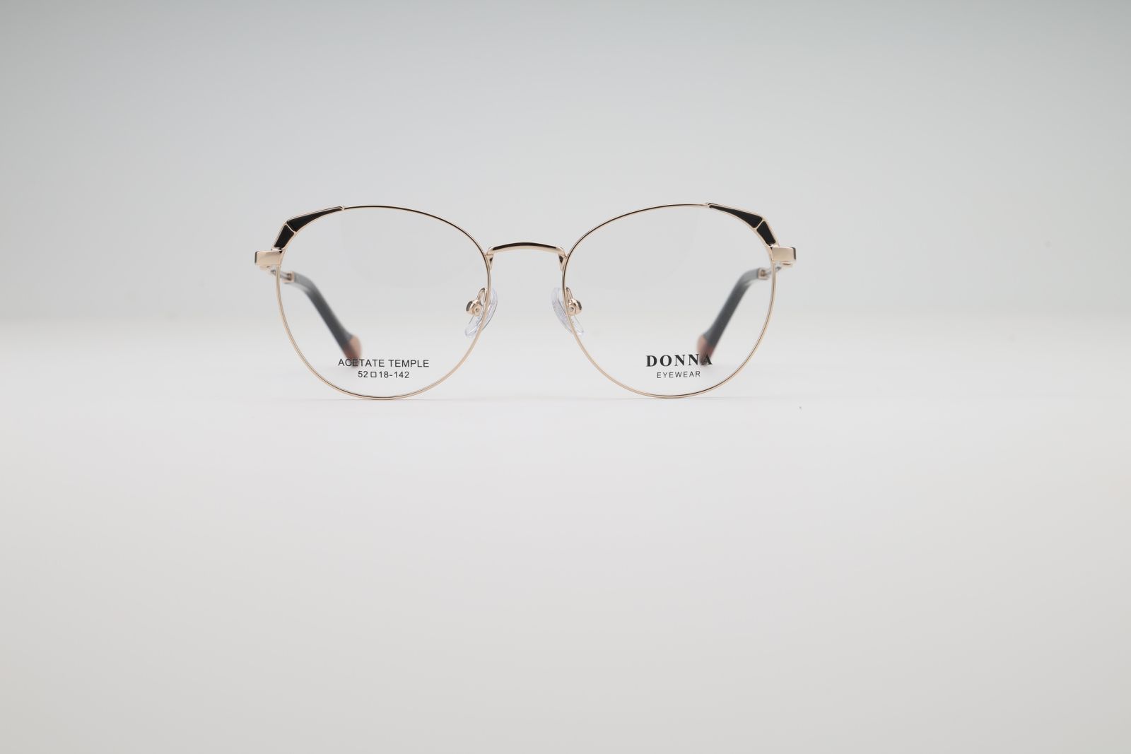 Donna 3170, C1