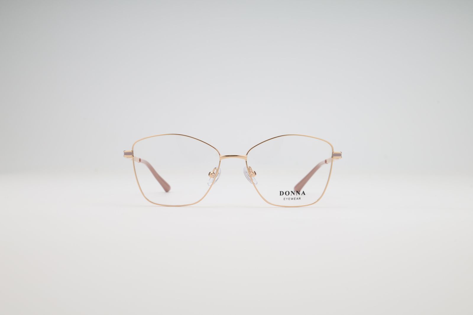 Donna 3174, C1