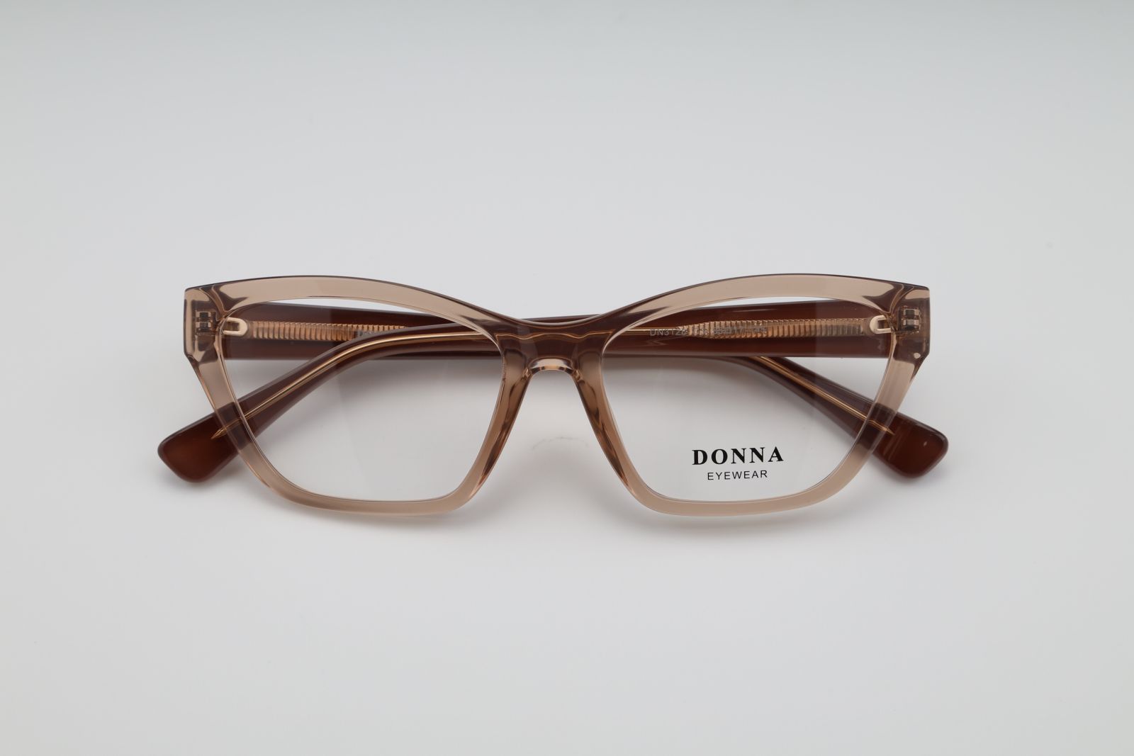 Donna 3128, C3