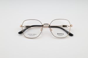 Donna 3194, C1