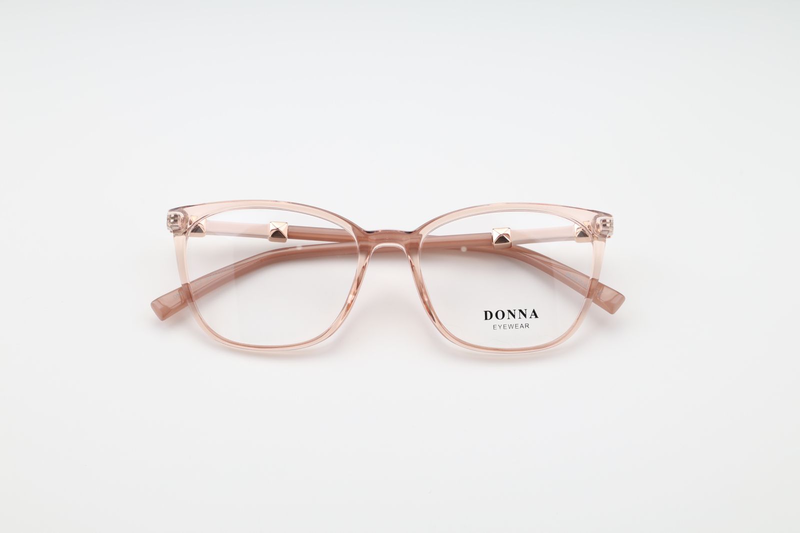 Donna 3151, C2