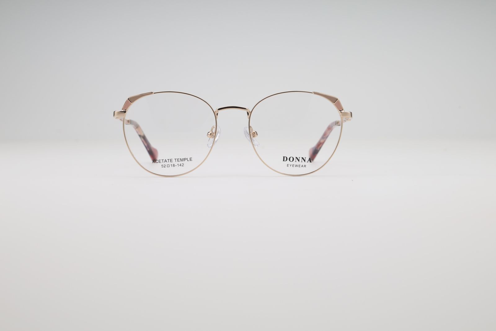 Donna 3170, C2