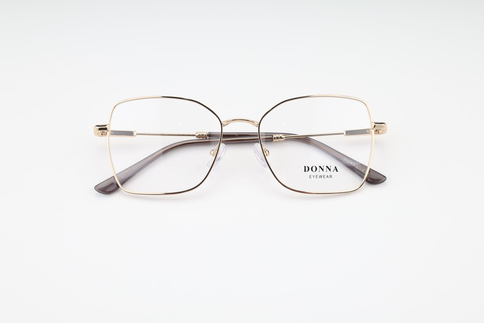 Donna 3162, C1
