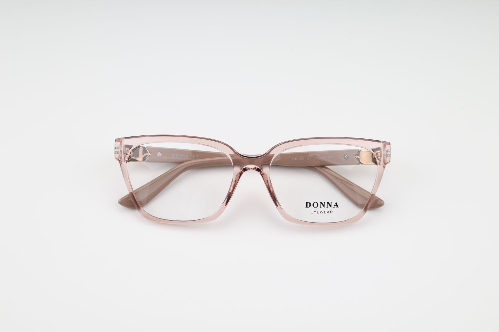 Donna 3150, C4